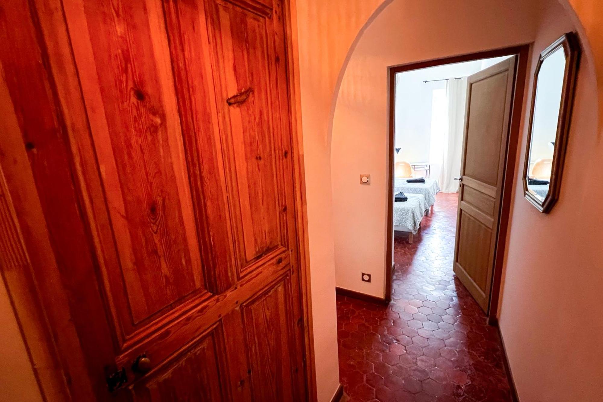 Ac - Private Exterior - Duplex Quartier Des Artistes Apartment Avignon Luaran gambar
